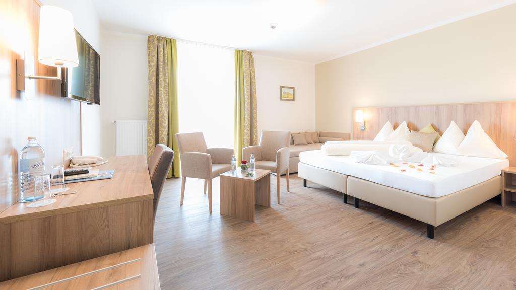 Hotel Marko Sankt Kanzian am Klopeiner See Kültér fotó