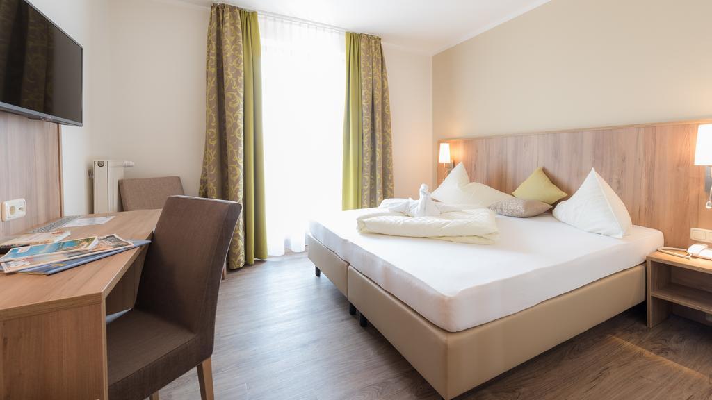 Hotel Marko Sankt Kanzian am Klopeiner See Kültér fotó